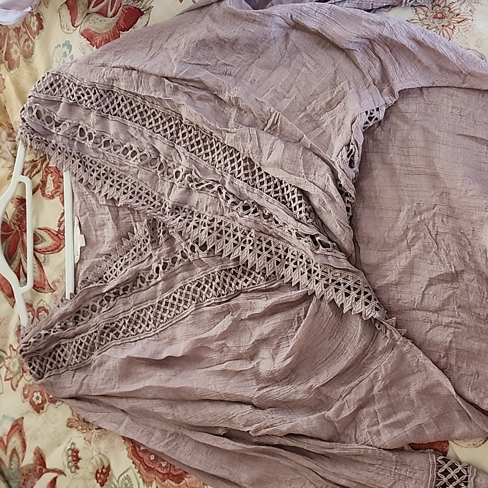 By Together Boho top - Picture 6 of 10